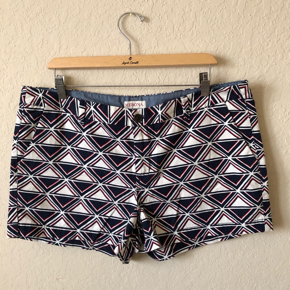 Geometric Midi Shorts 🦑